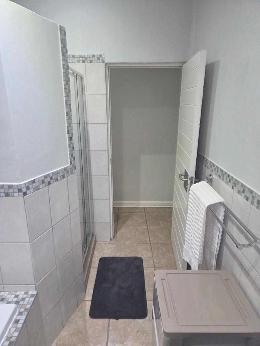 To Let 2 Bedroom Property for Rent in Hadison Park Northern Cape